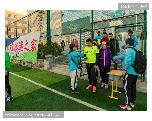 中国足球联赛社区支持与球迷基层组织作用研究，社区足球队宗旨